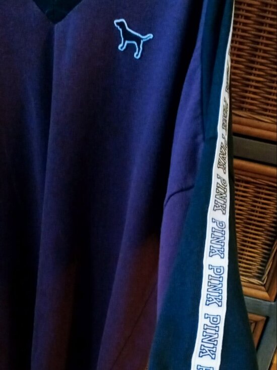 PINK Sweatshirt Women's L Victoria's Secret Dog V-Neck Pullover Long Sleeve - Picture 8 of 14